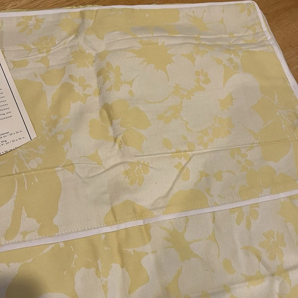 (2) Tommy Hilfiger The Crest Collection‎ Palm Springs King Pillow Sham Yellow